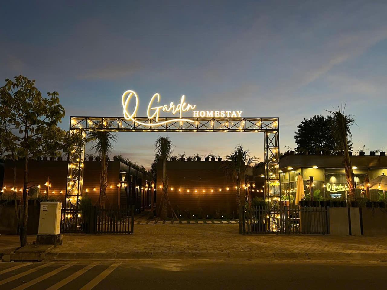 Q Garden Homestay Ха Тени Екстериор снимка